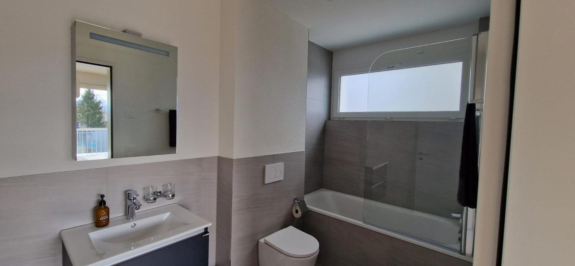 Visionary Hospitality Rothenburg, Lucerne - Premium Apartments With Free Parking, Washer, Kitchen, Terrace, 15' City エクステリア 写真
